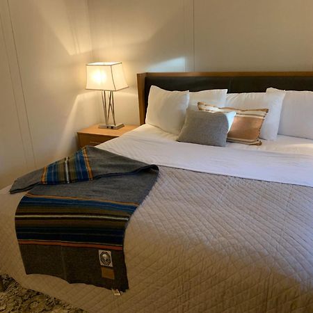 Loblolly Pines Adventure Cabin 4 King Юрека Спрингс Екстериор снимка